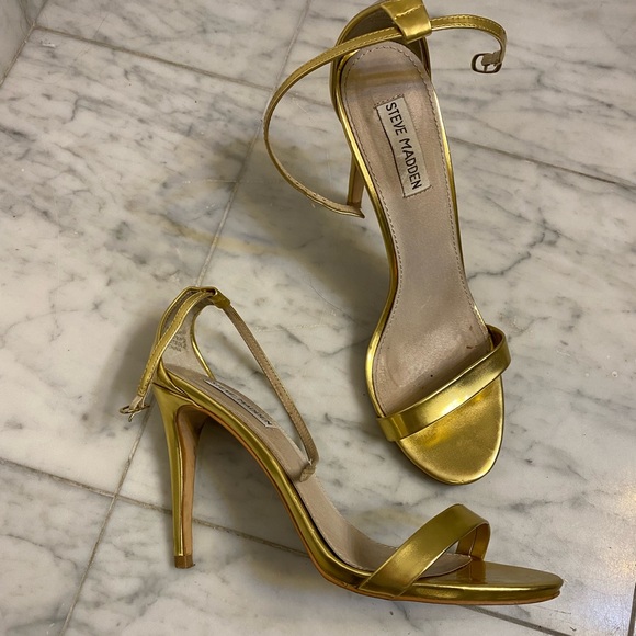 Steve Madden ultra skinny strap heel - Picture 2 of 3